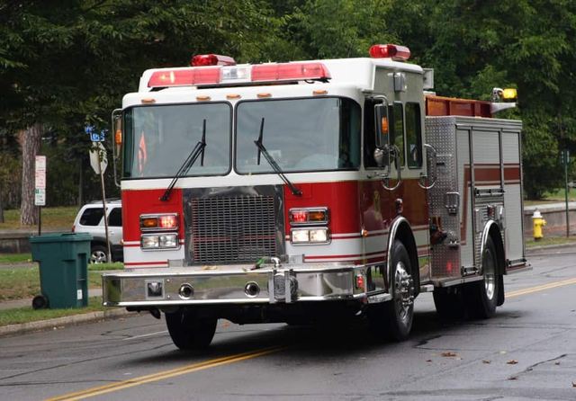 How Much Does a Fire Truck Weigh? Weight by Truck Type