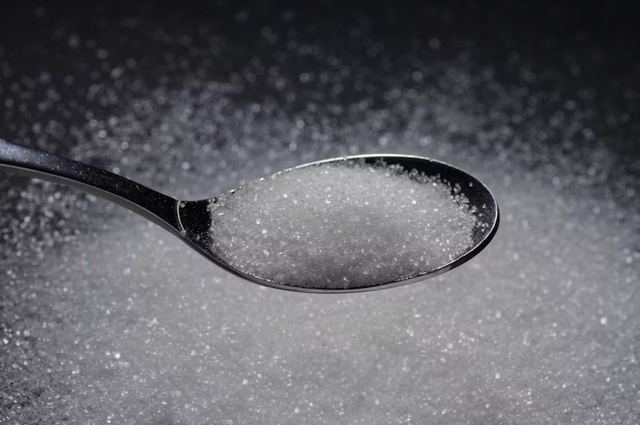 Is Sugar Flammable? When Sugar Burns and When It Explodes